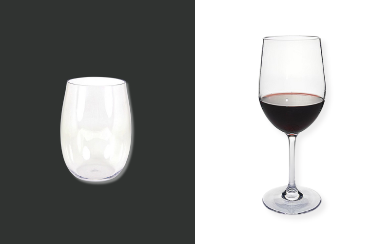 steamed and steamless plastic wine glasses